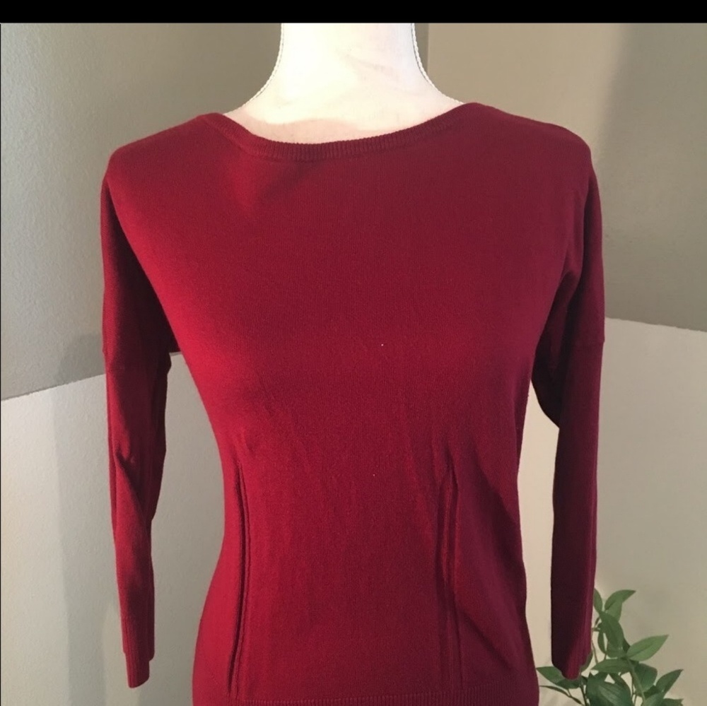 Ann Taylor Medium  burgandy sweater